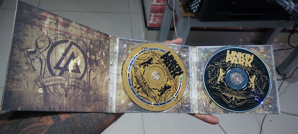 RARE LINKIN PARK CD AND DVD