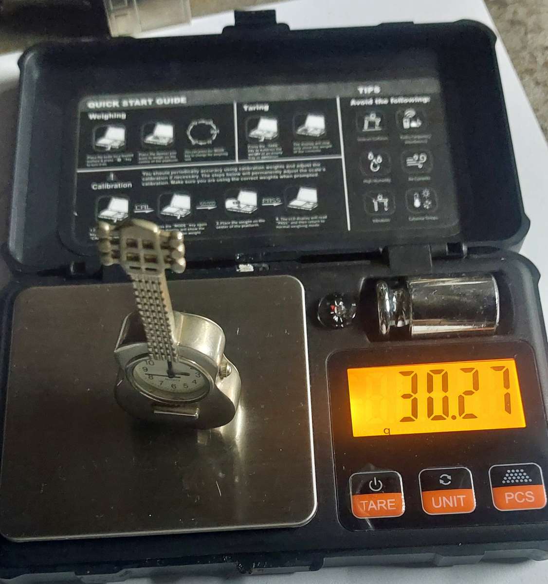 RARE VINTAGE COLLECTABLE MINIATURE CLOCK 3 (PLEASE SEE THERE ARE 9 ON AUCTION)