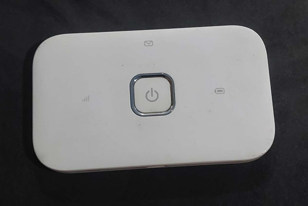 HUAWEI MOBILE ROUTER WORKS PERFECTLY