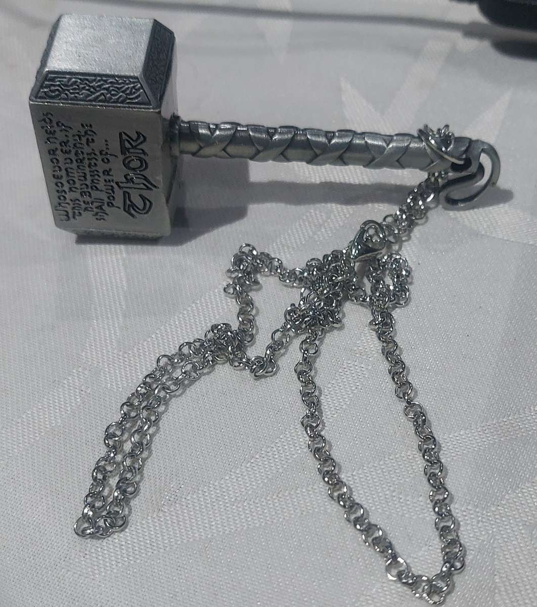 SOLID HAMMER NECK CHAIN