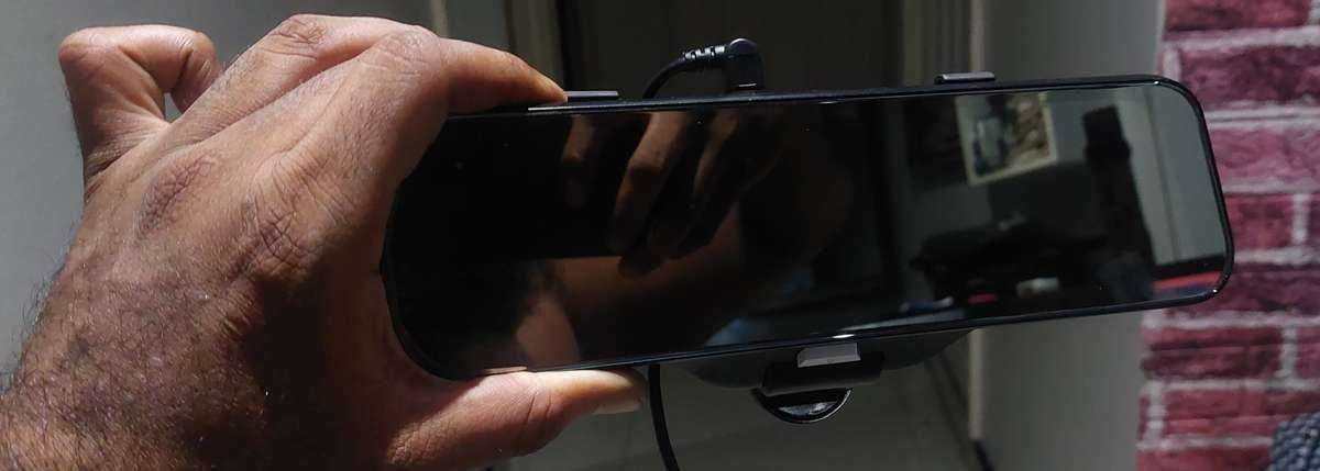 ONE OF A KIND NEVER USED FULL SCREEN TOUCH DVR AWESOME FEATURES