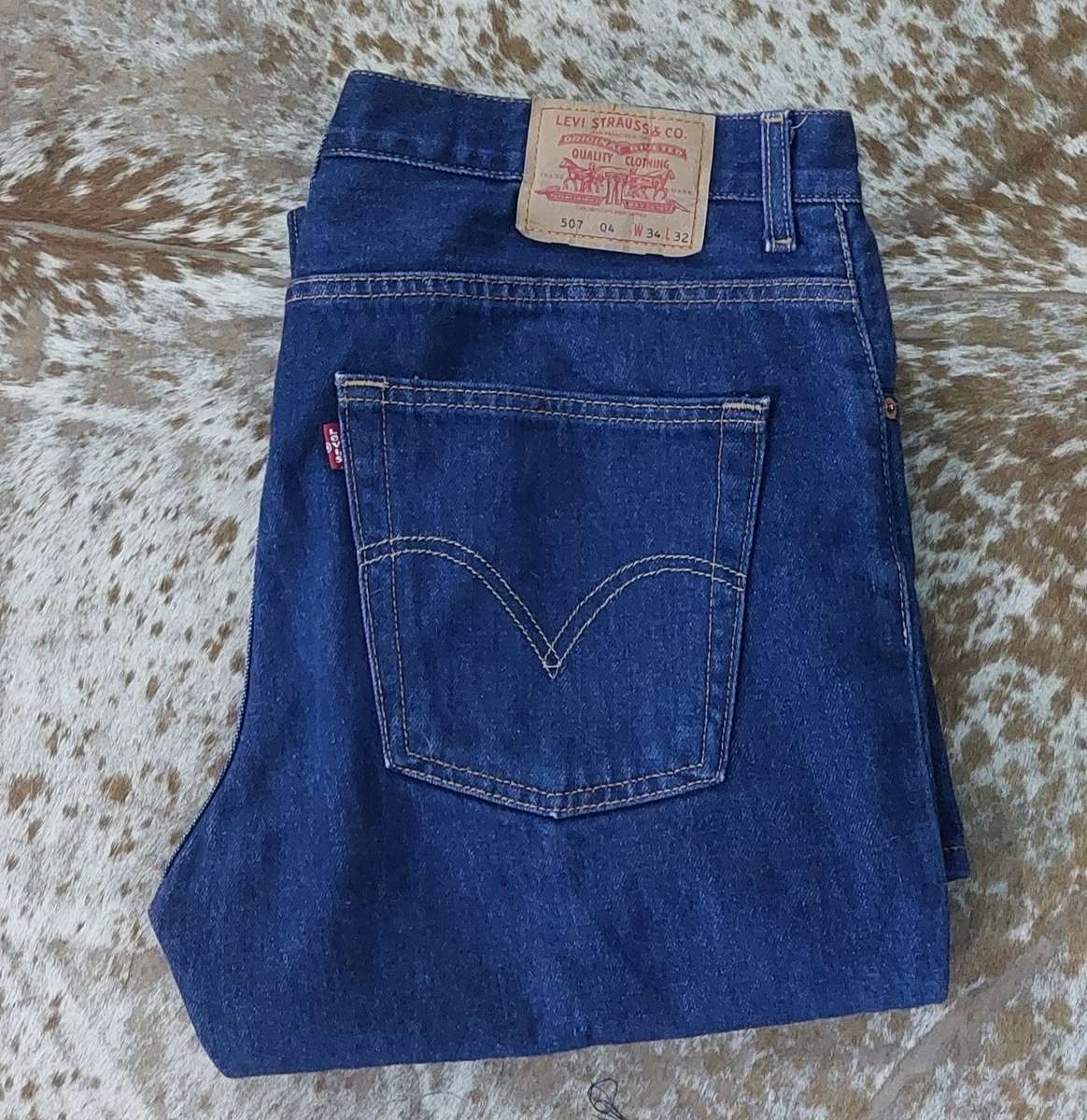 LEVIS 507 MENS JEANS WAIST 32 TOP CONDITION