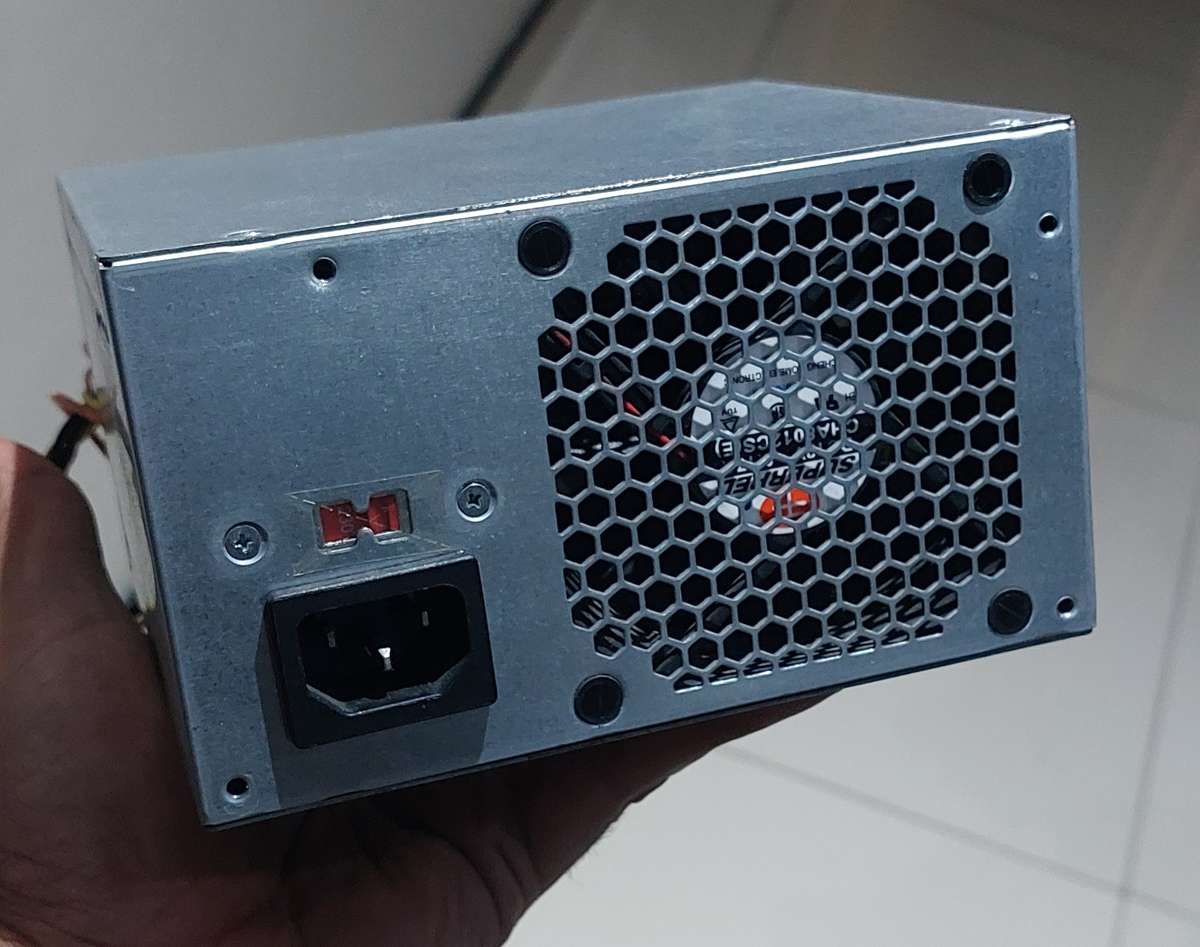 COMPUTER POWER SUPPLY