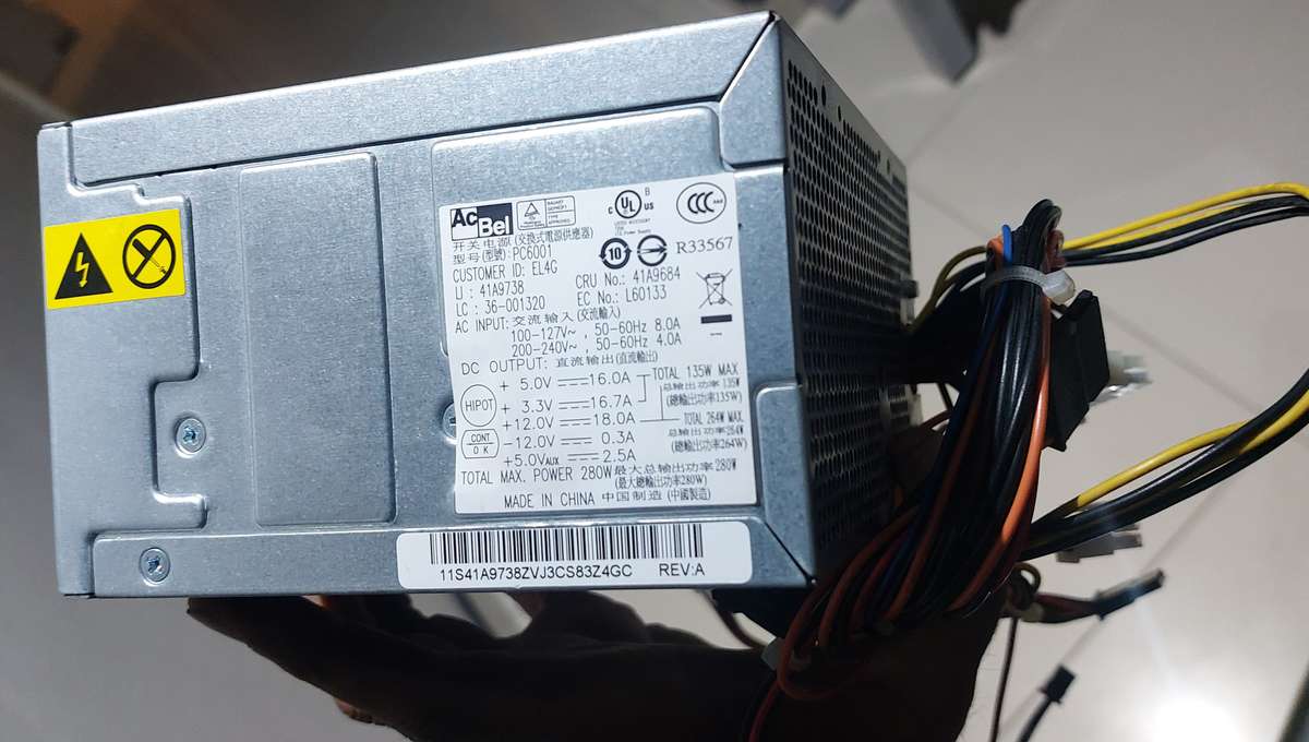 COMPUTER POWER SUPPLY