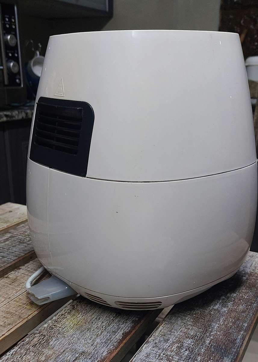 PHILLIPS VIVO AIRFRYER READ DISCRIPTION