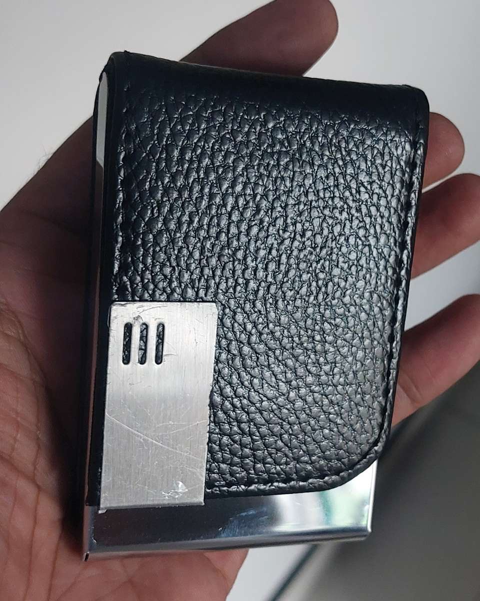 BANK CARD AND CASH HOLDER