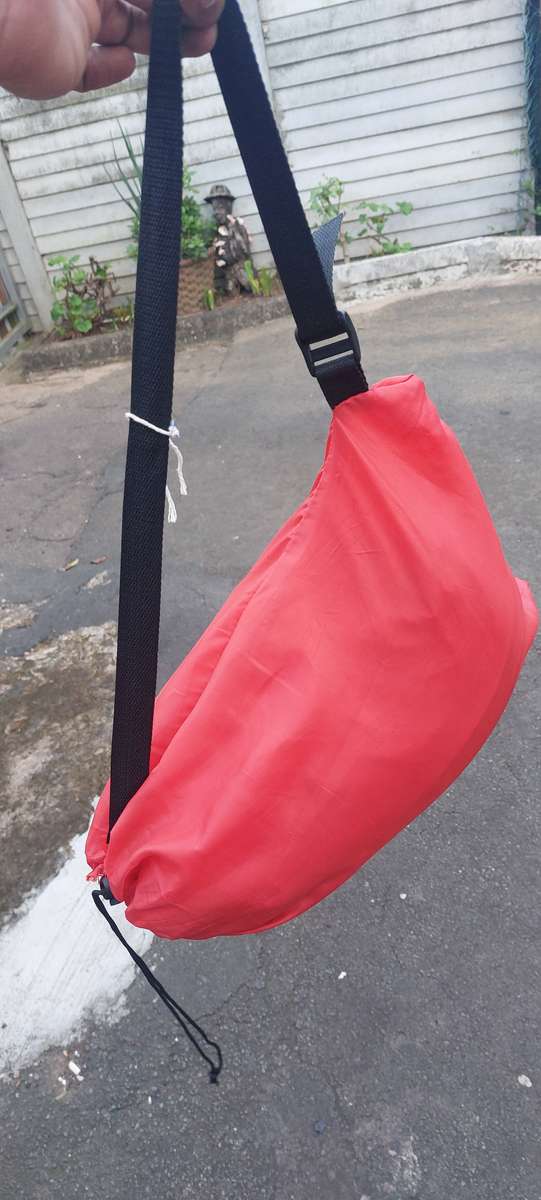 TOP QUALITYT AIR LOUNGER LIKE NEW