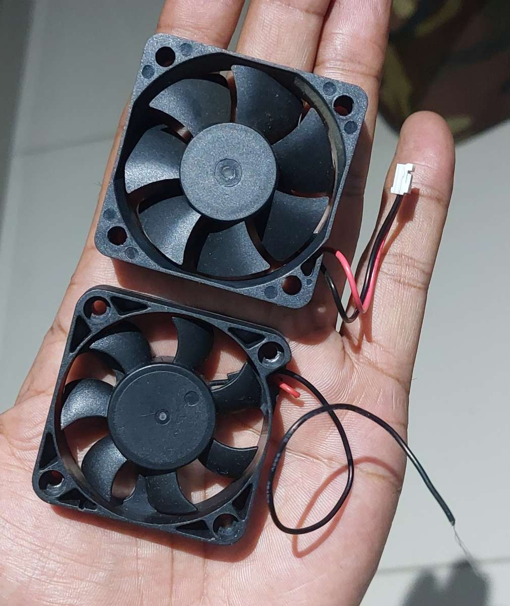 SMALL FANS 12V BID FOR BOTH