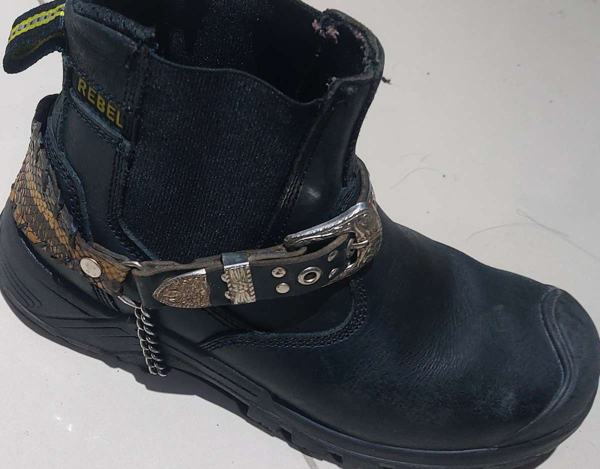 USA ULTRA RARE GENUINE DESERT PYTHON  SNAKE SKIN AND LEATHER BOOT STRAP