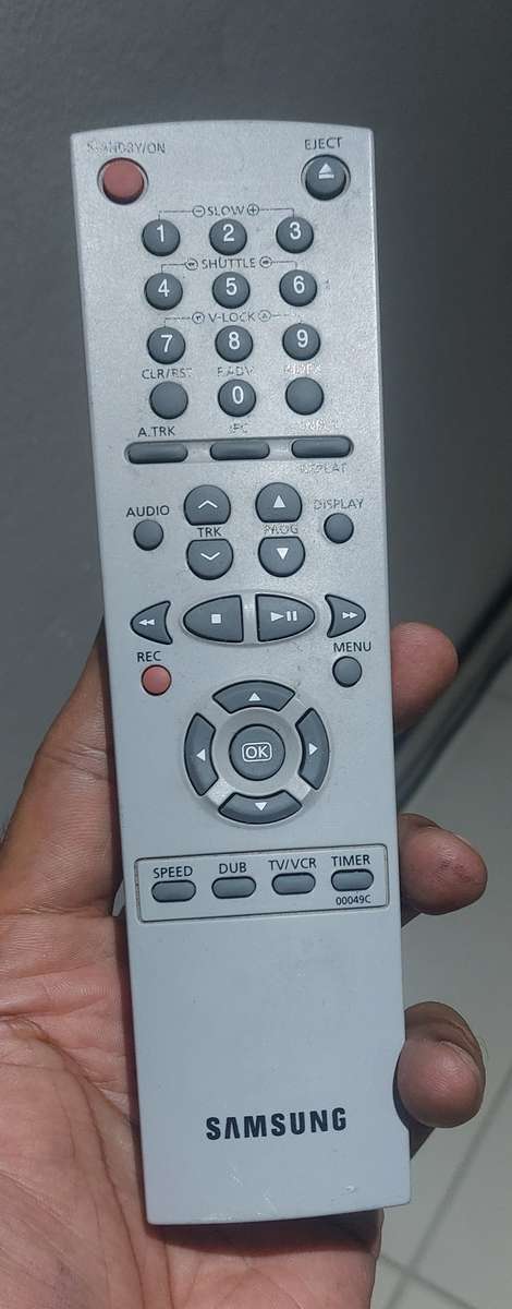 SAMSUNG REMOTE WORKS PERFECTLY
