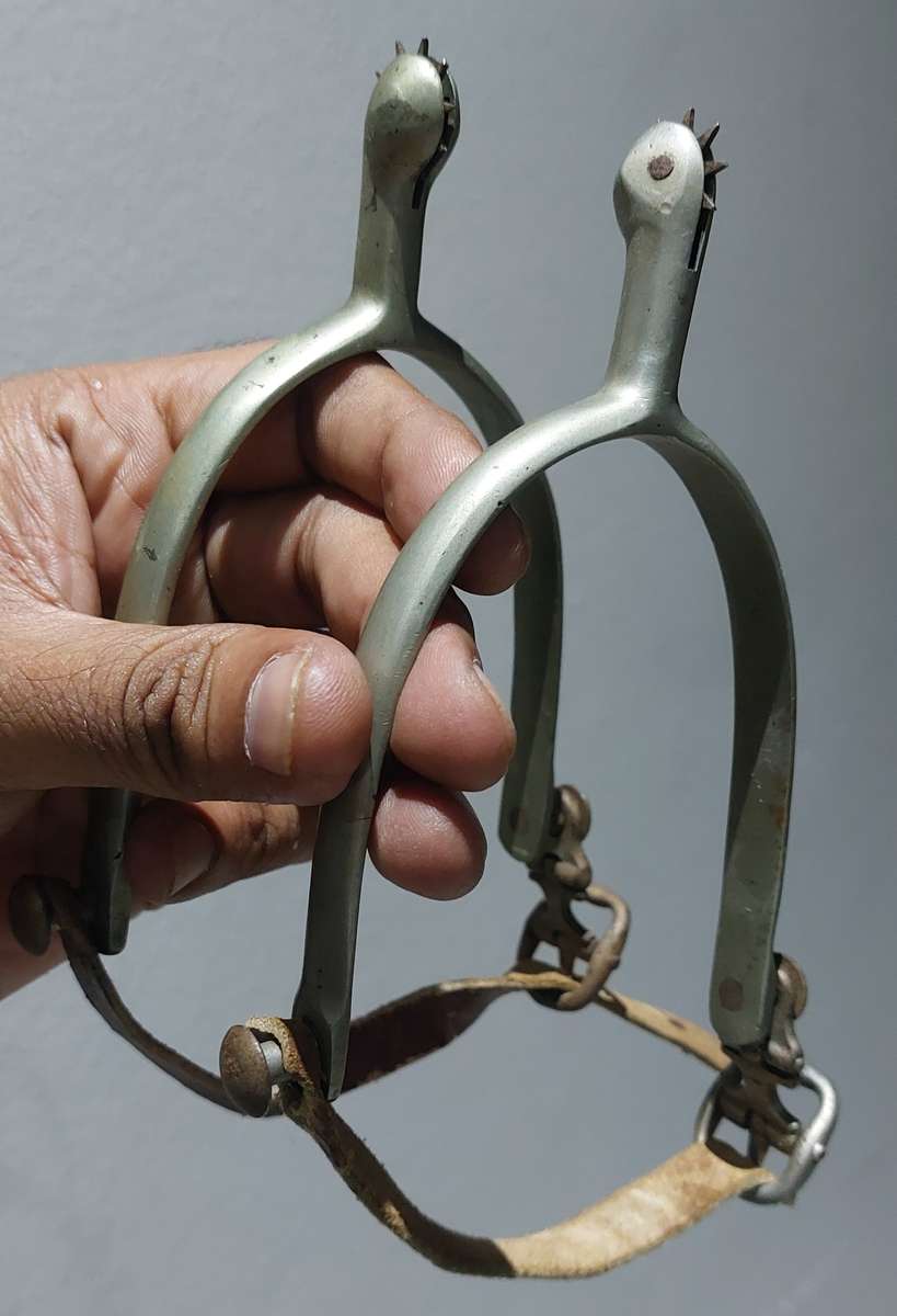 VINTAGE COWBOY SPURS