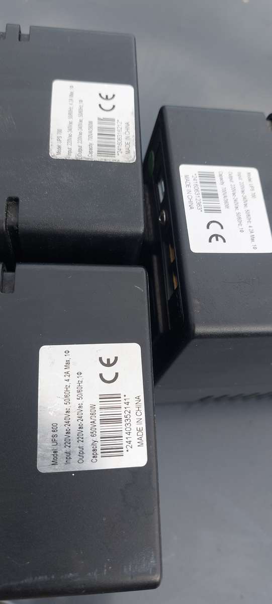 UPS WORKS PERFECTLY BATTERY NEEDED BIDDING FOR 1 ITEM