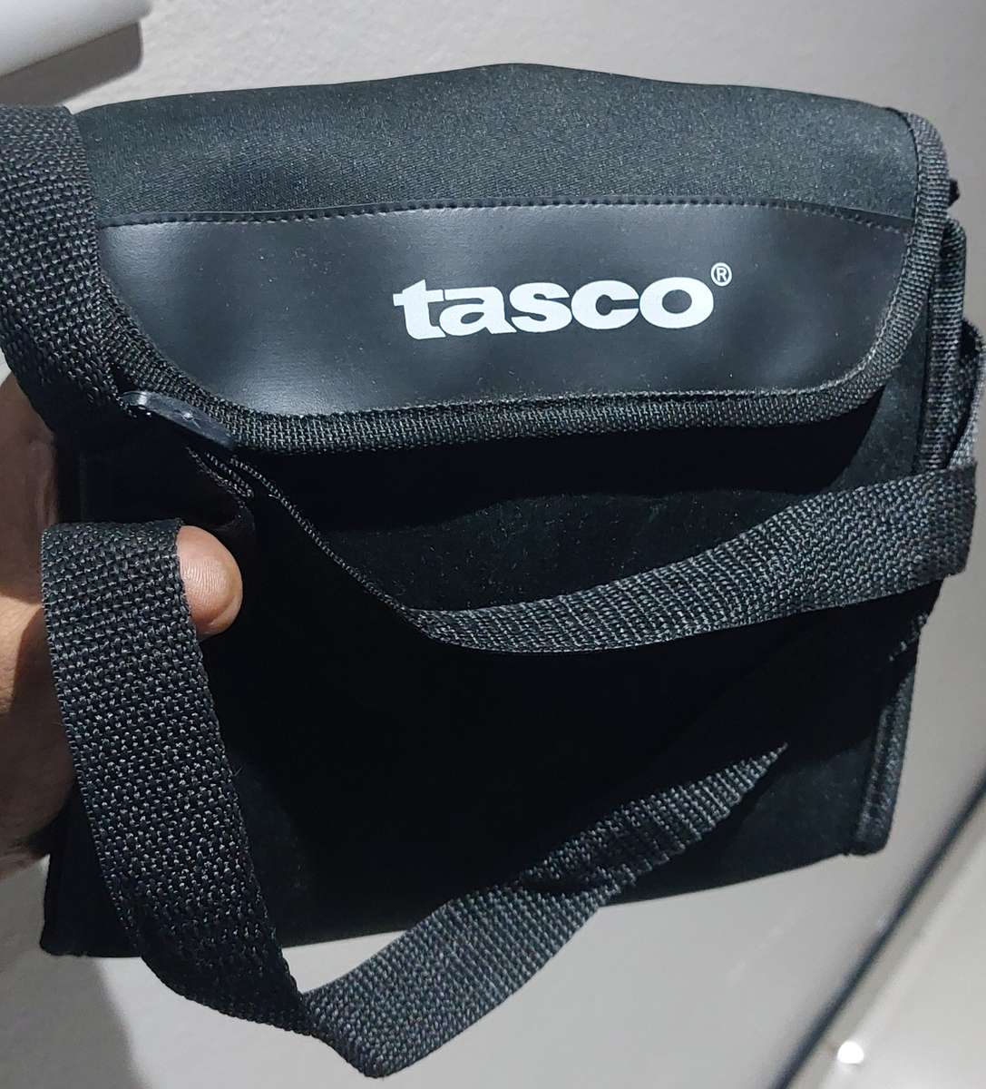 LARGE LIKE NEW TASCO BINOCULARS