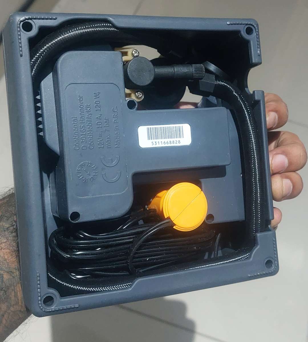 A MUST HAVE IN EVERY VEHICLE HONDA 6 BAR TYRE PUMP