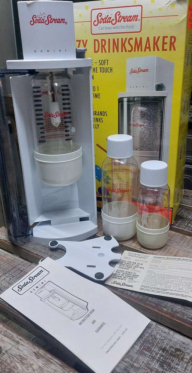 vintage never used in box soda stream incl 3 different size bottles
