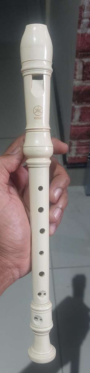Vintage Yamaha soprano recorder