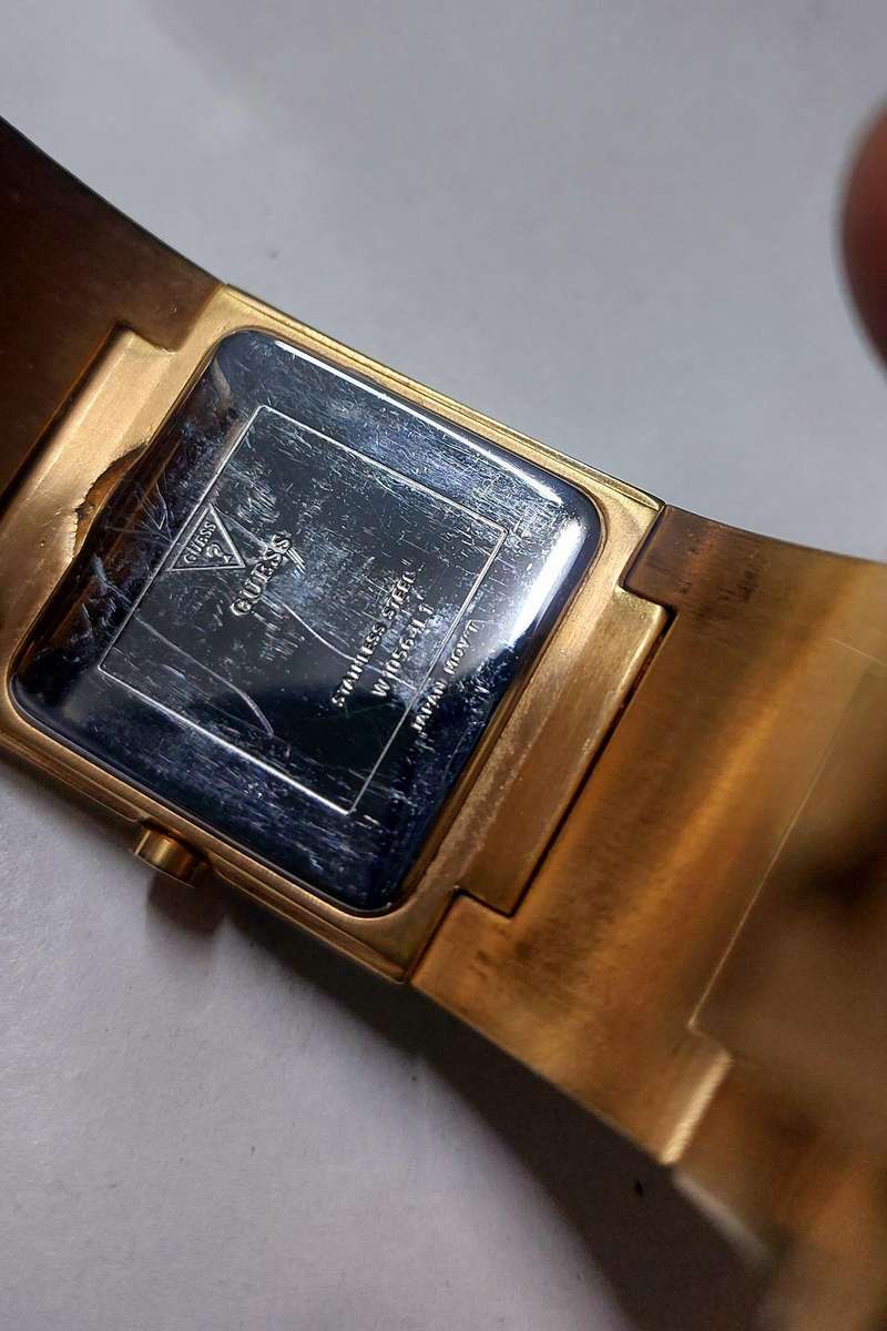 Ladies Guess watch awesome condition