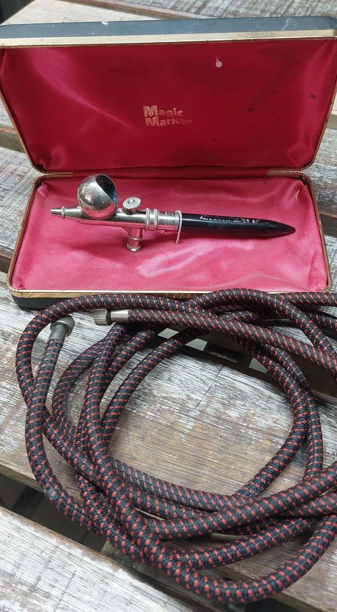 Aerograph super 63 air brush pen made in England with hose