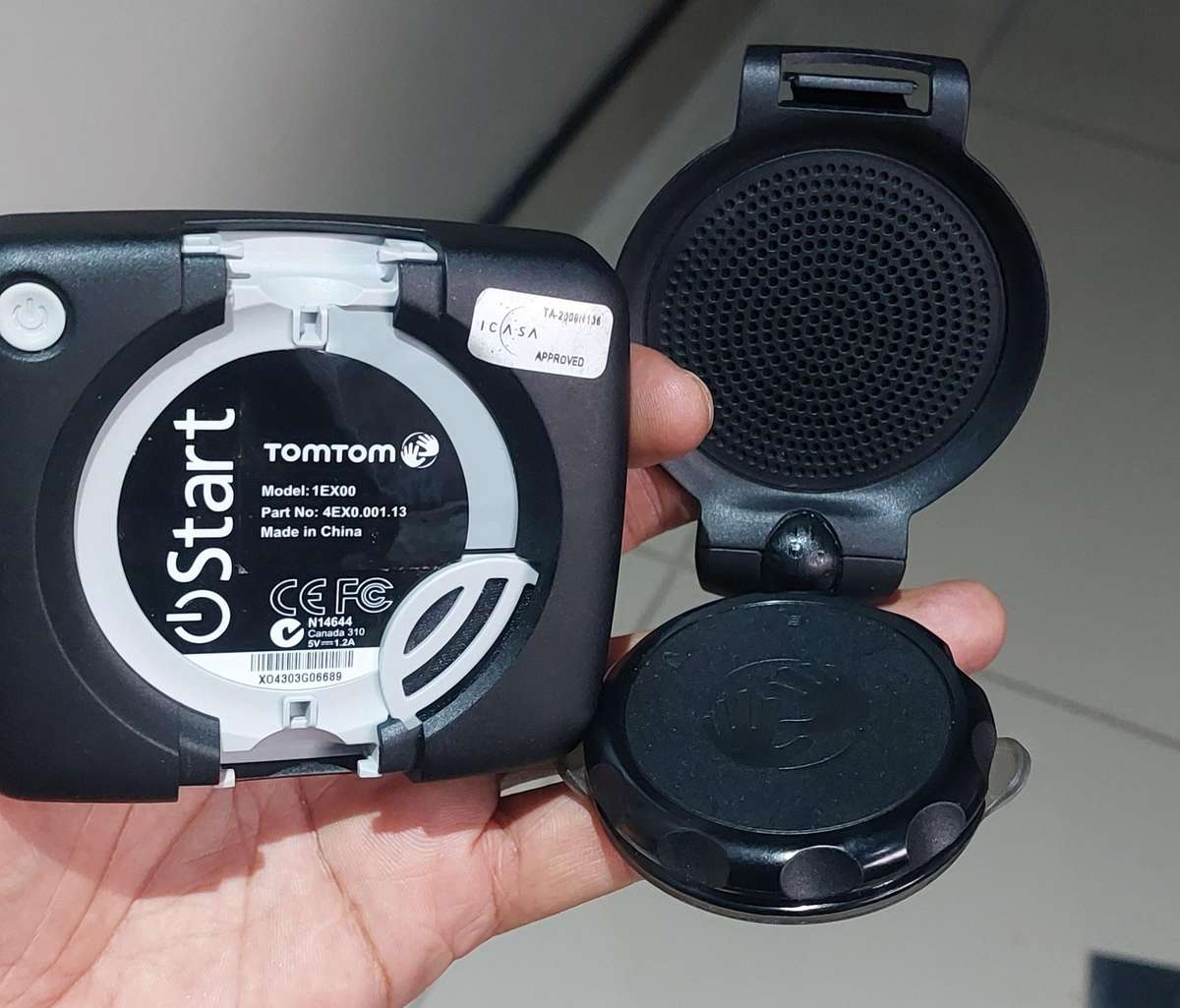 Like new Tom Tom gps navigator