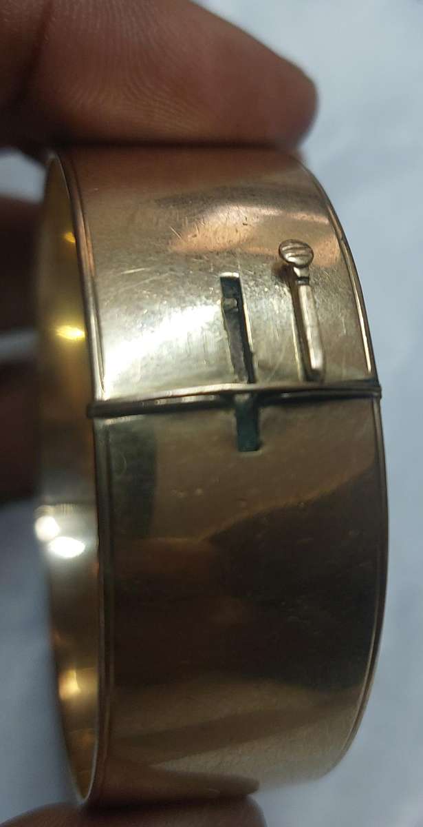 Vintage heavy 9ct gold core cuff read description