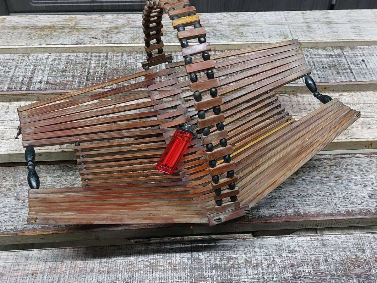 vintage foldable bamboo Japanese  fruit basket