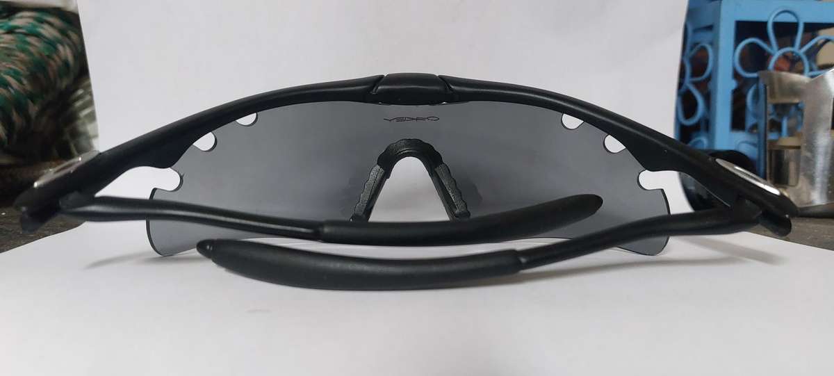 Vintage made in the Usa OAKLEY sunglasses