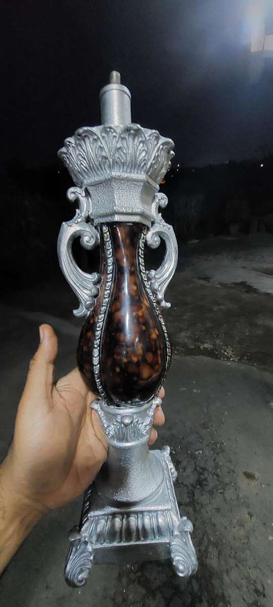 Vintage lamp shade no cords thou