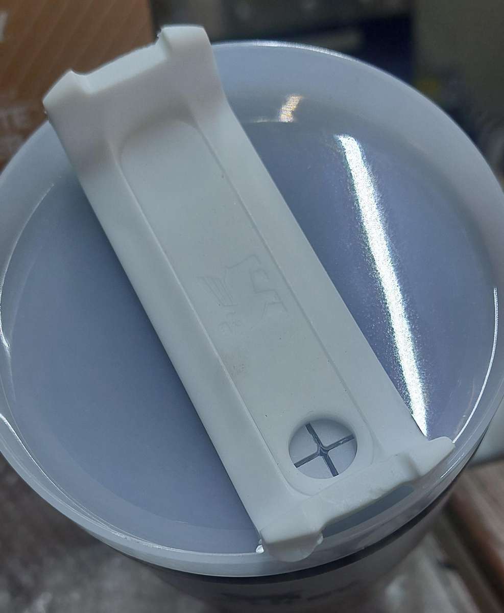 LAST 1 Stanley cup read description