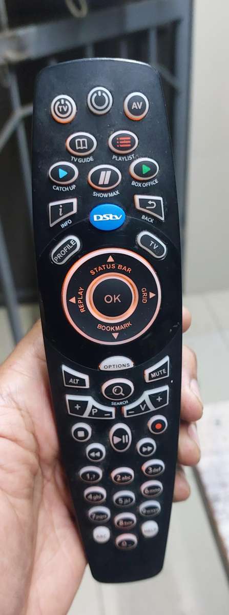 DSTV A7 backlit remote works perfectly