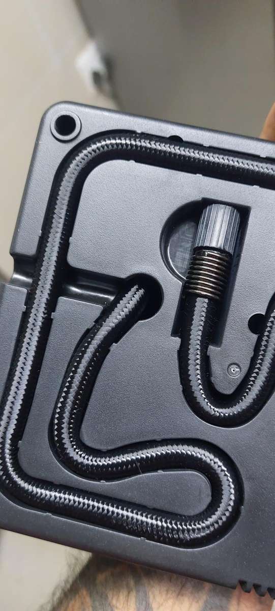 MAZDA 6 bar tyre air compressor FEW LEFT