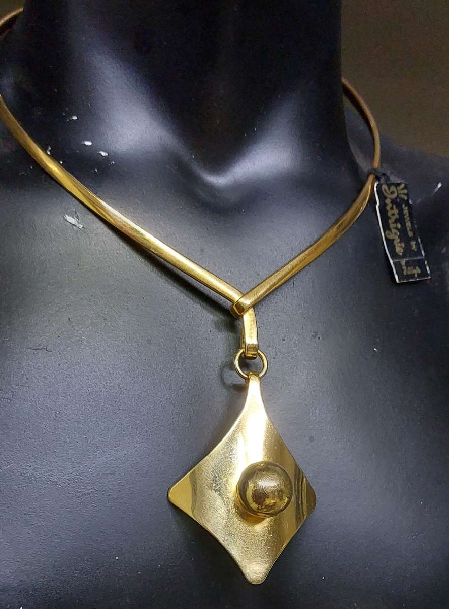 Vintage ladies choker necklace nice weight