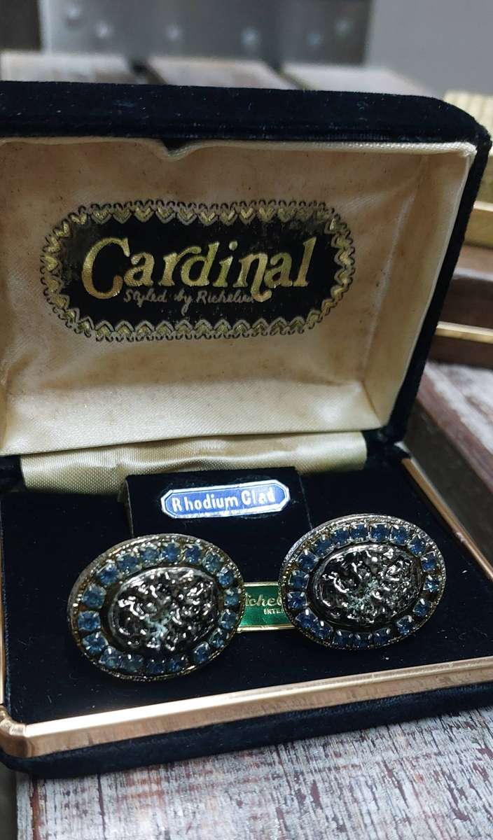 Vintage cufflinks never used