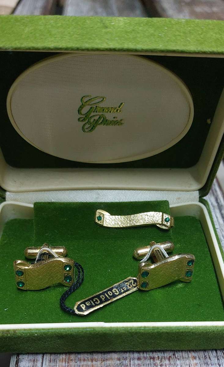 Vintage cufflinks never used