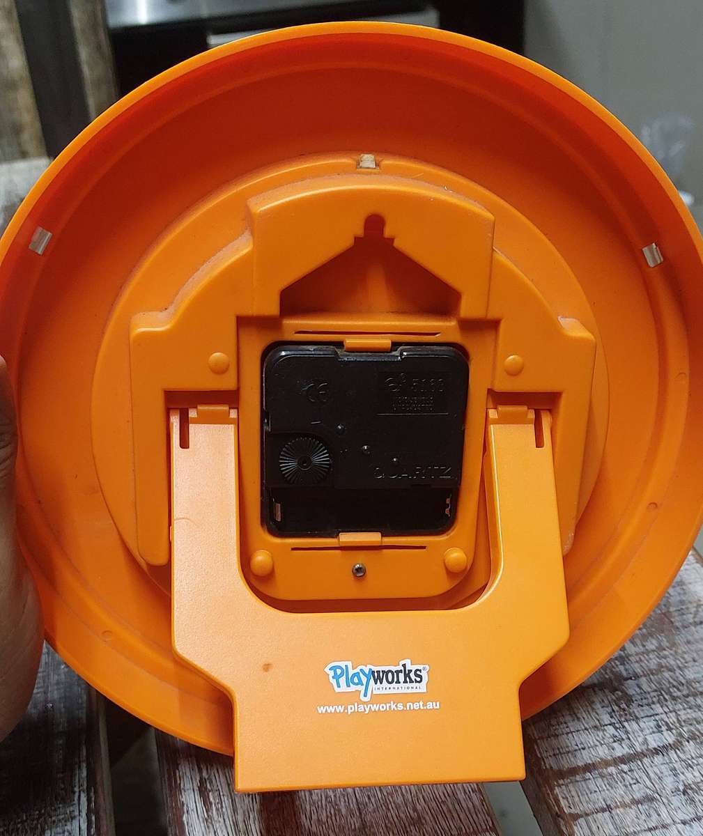 Playworks international Winnie clock sold as not working