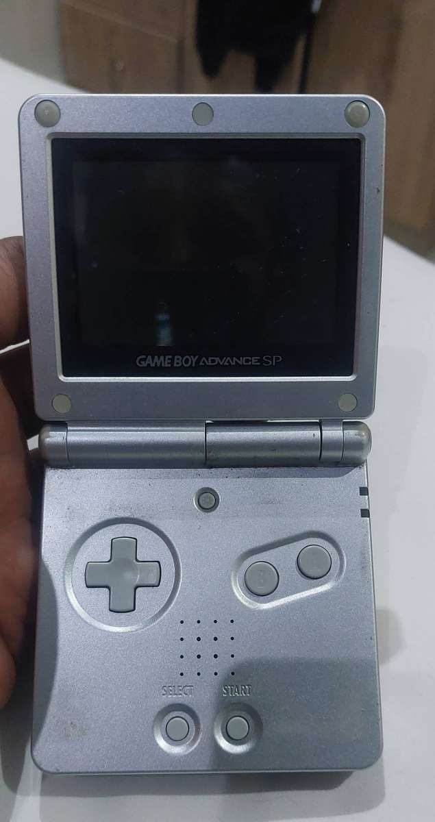 Vintage Game Boy Advance SP