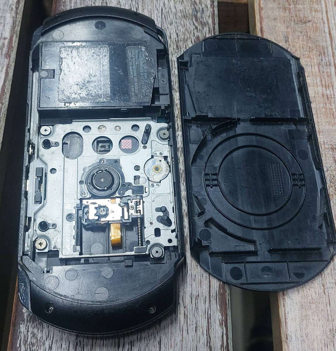Psp street sold as not working or for spares