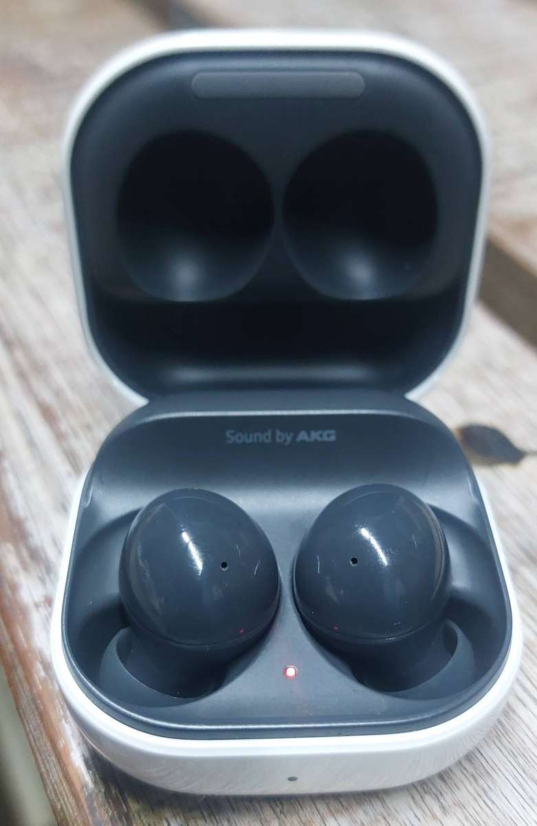 SAMSUNG GALAXY BUDS 2  SMR177