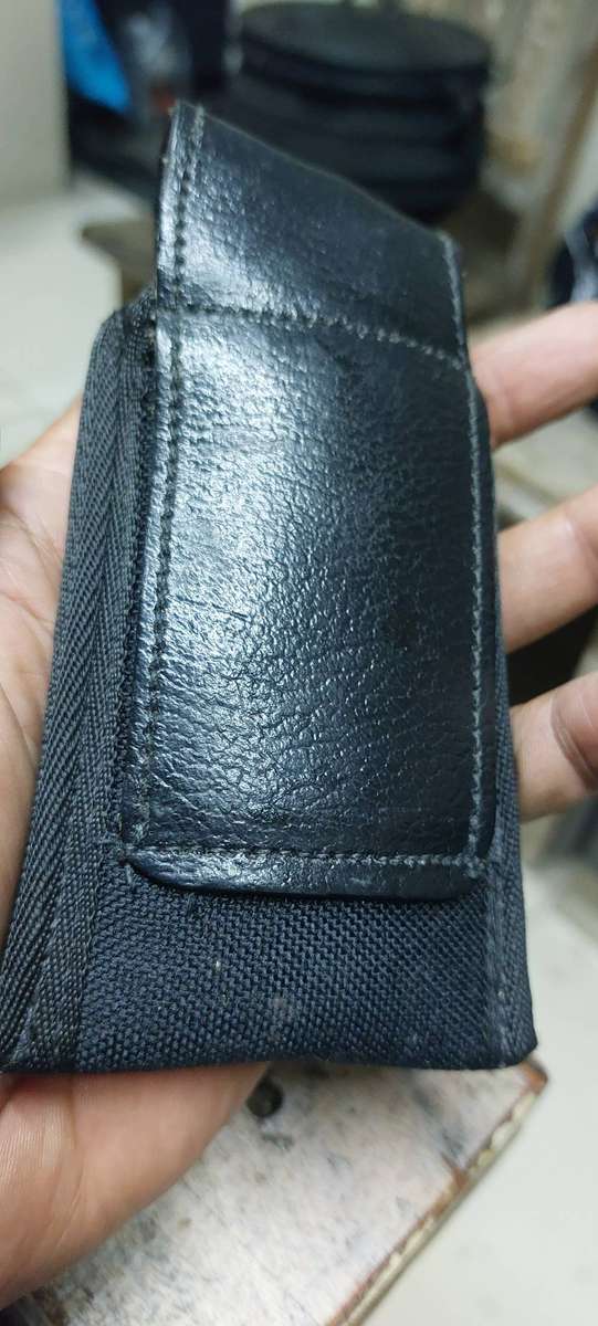 Emergency Folding Knife with Window Smasher & Seat Belt Cutter