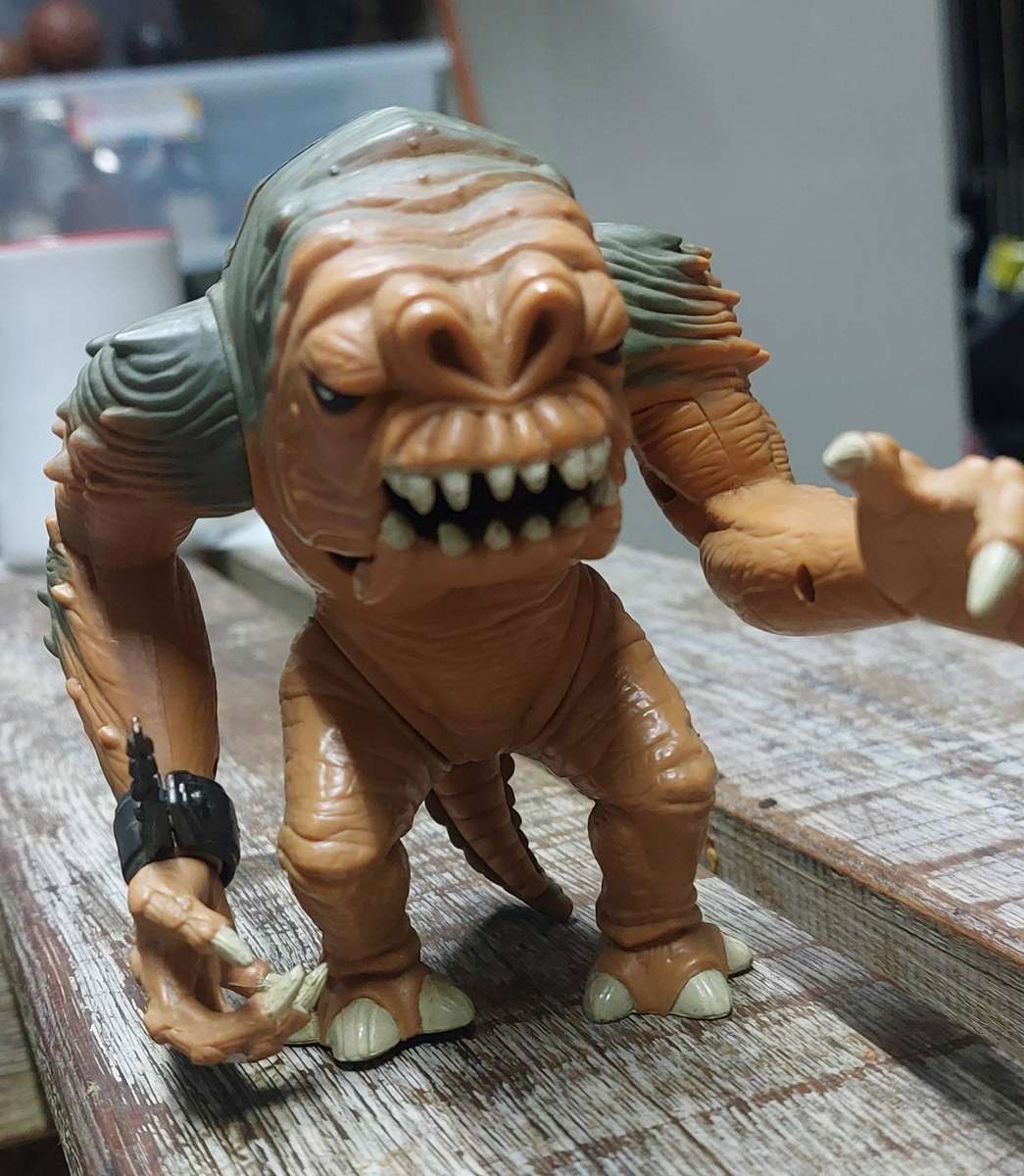 1996 Star Wars Micro Machines Action Fleet Rancor Monster Mini Figure 1996