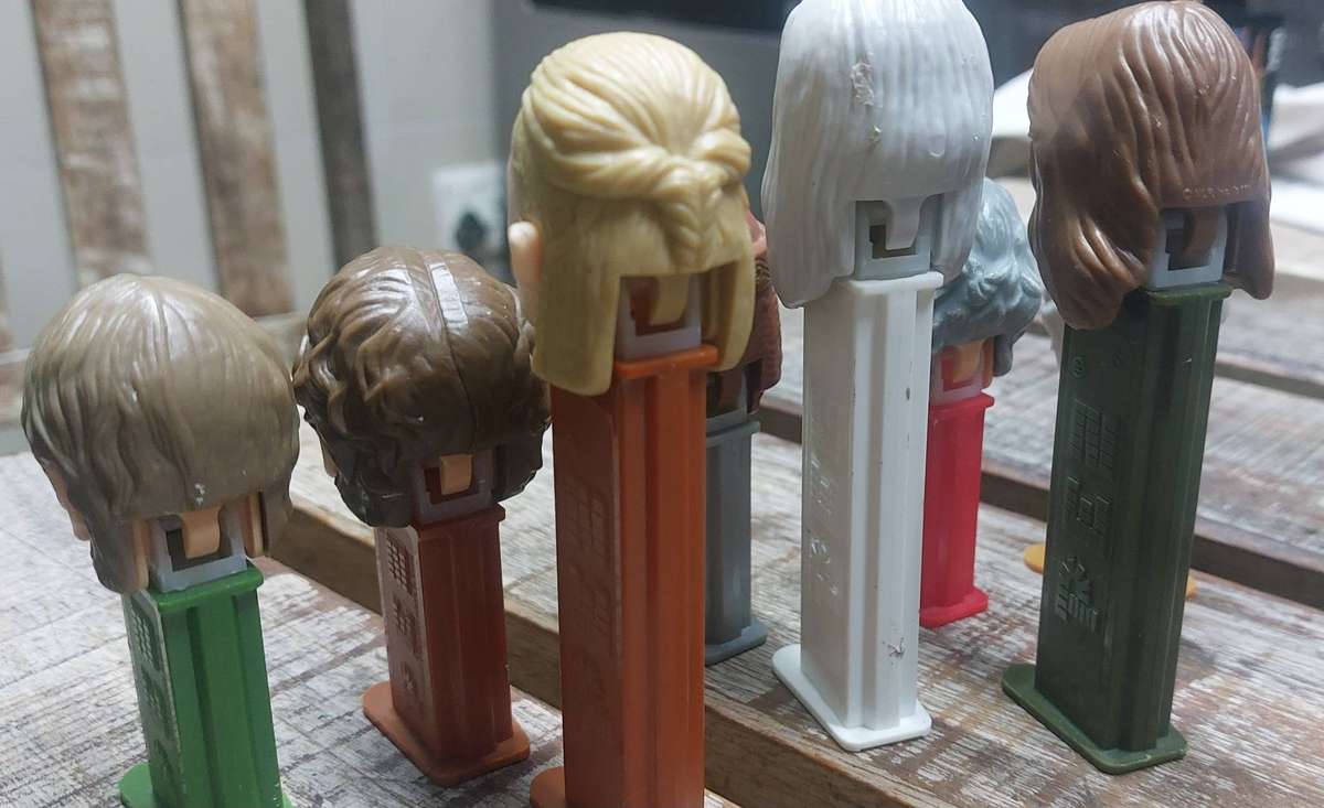 Lord of the rings pez dispencer collection