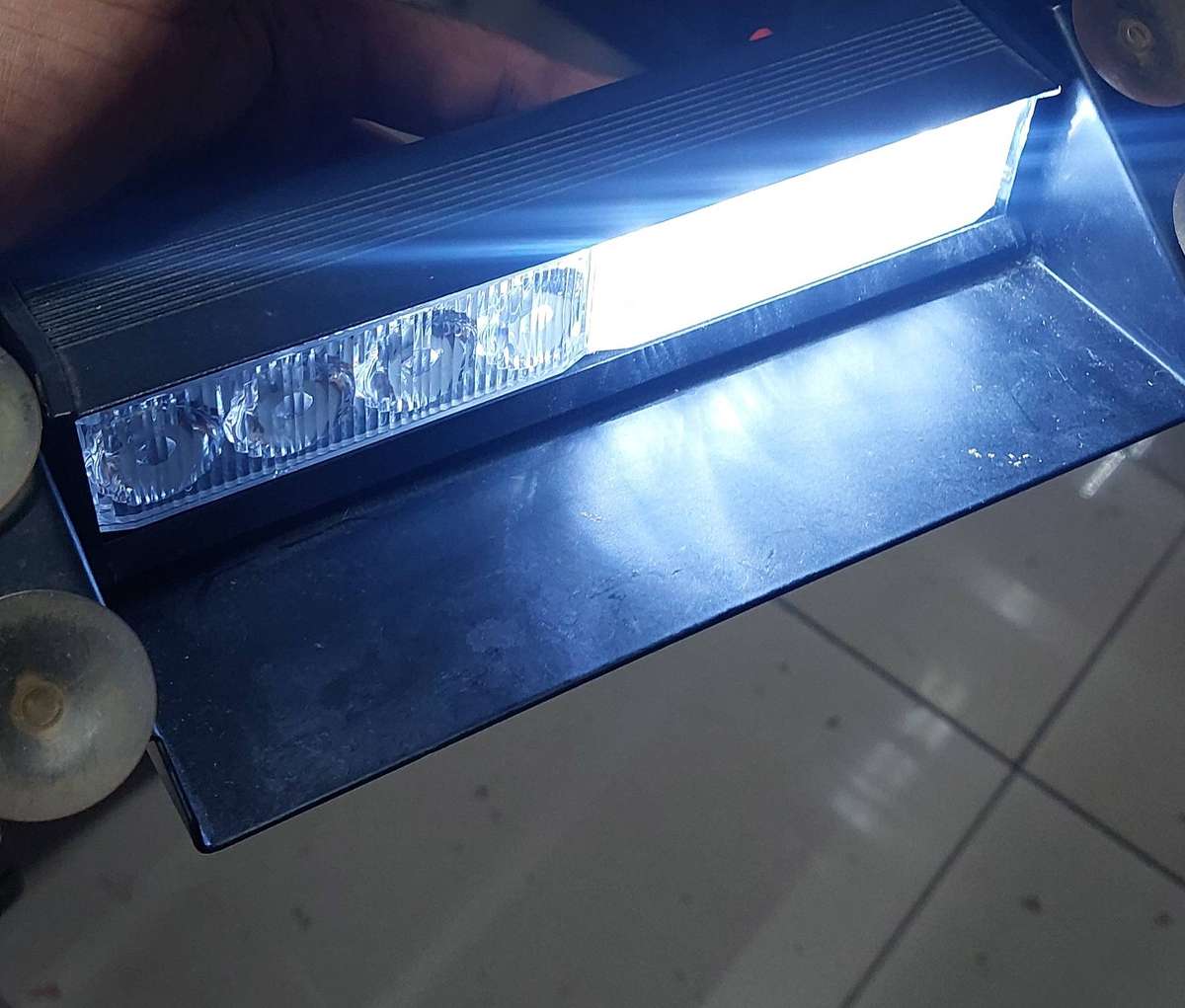 Emergency strobe light