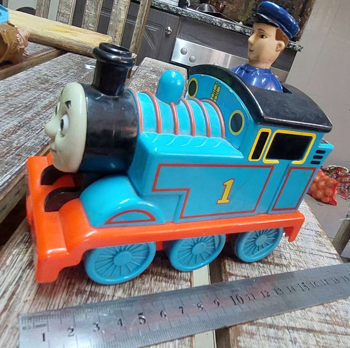 Vintage Thomas the train push down head and moves