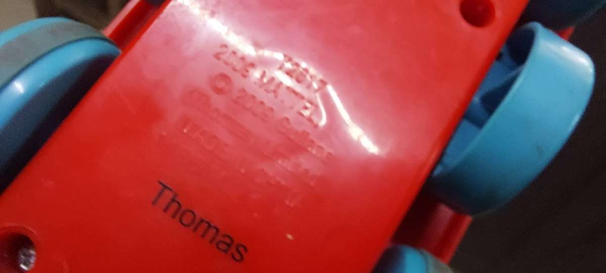 Vintage Thomas the train push down head and moves