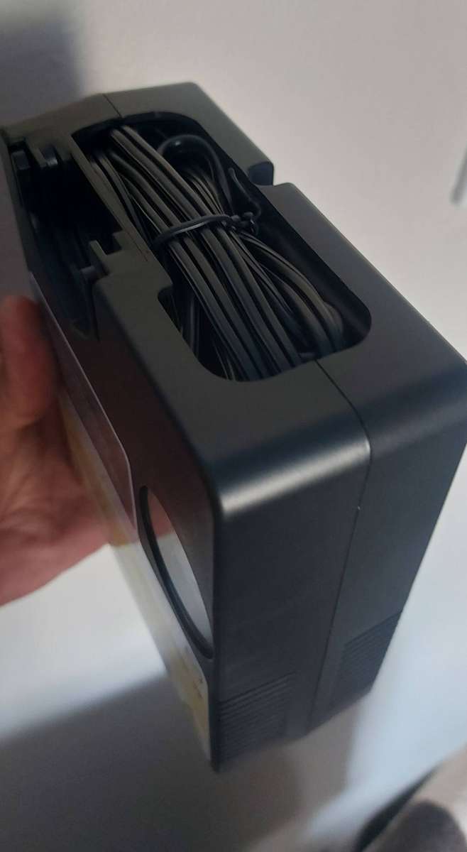 MAZDA 6 bar tyre air compressor