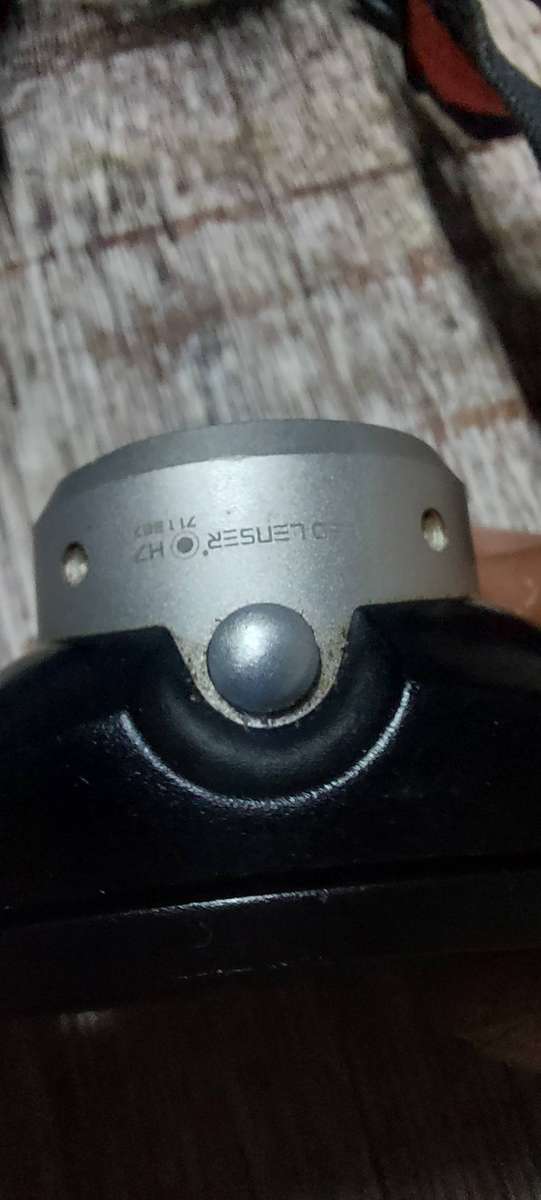 Head torch Led lenser controllable