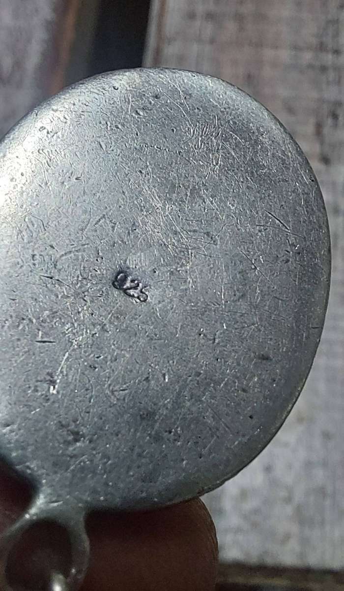 Vintage 925 silver mother of pearl pendant and chain