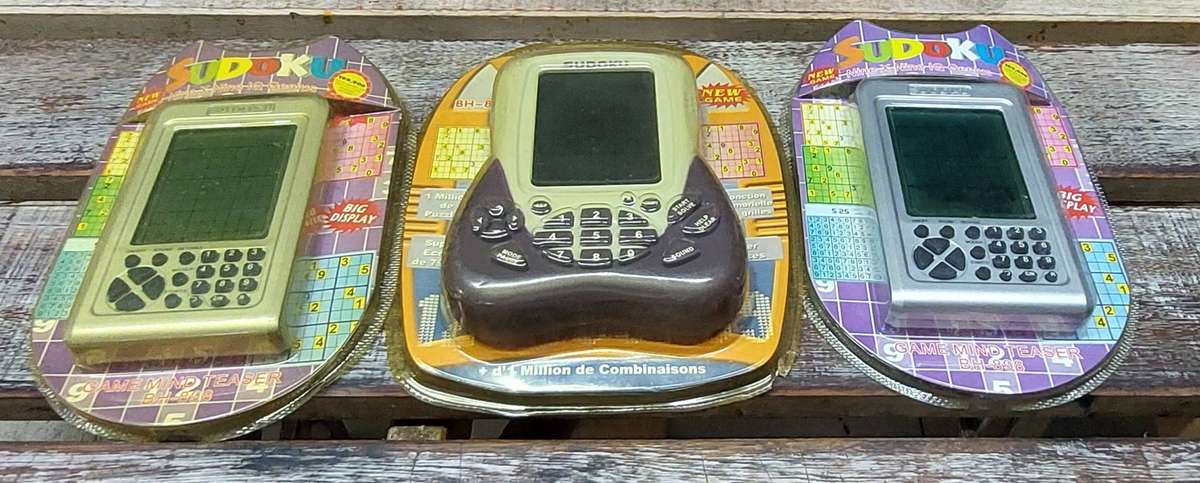 Vintage sudoku hand held games never used bid for all
