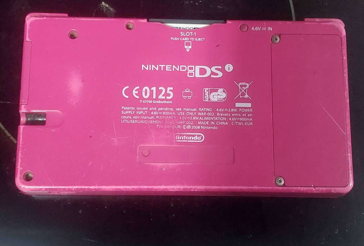 Nintendo dsi game read description