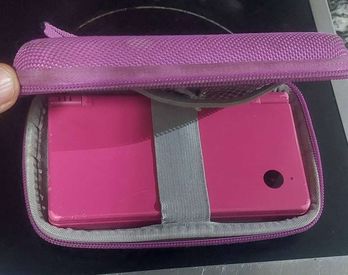 Nintendo dsi game read description