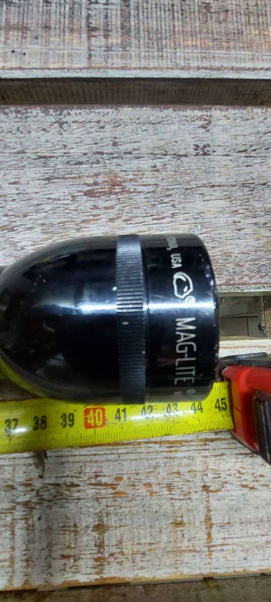 Faulty 43cm maglight torch
